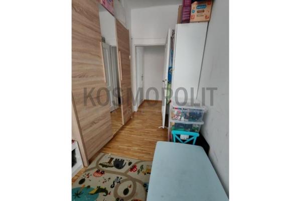 Stan na prodaju u Beogradu, Vračar, trosoban, 53m2, cena 197000 evra