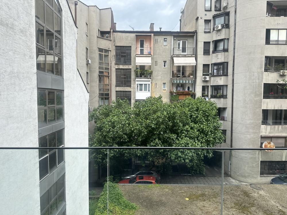 Stan na prodaju u Beogradu, Kalenić pijaca, dvosoban, 55m2, cena 275000 evra