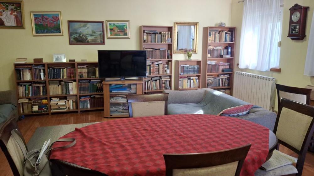 Stan na prodaju u Beogradu, Cvetkova pijaca, trosoban, 78m2, cena 178000 evra