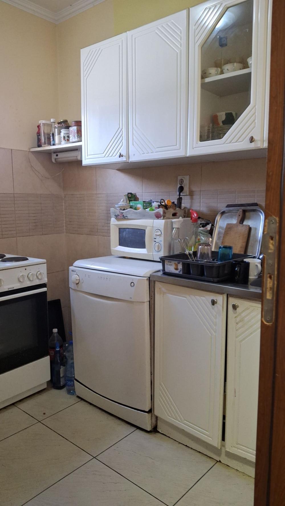 Stan na prodaju u Beogradu, Cvetkova pijaca, trosoban, 78m2, cena 178000 evra