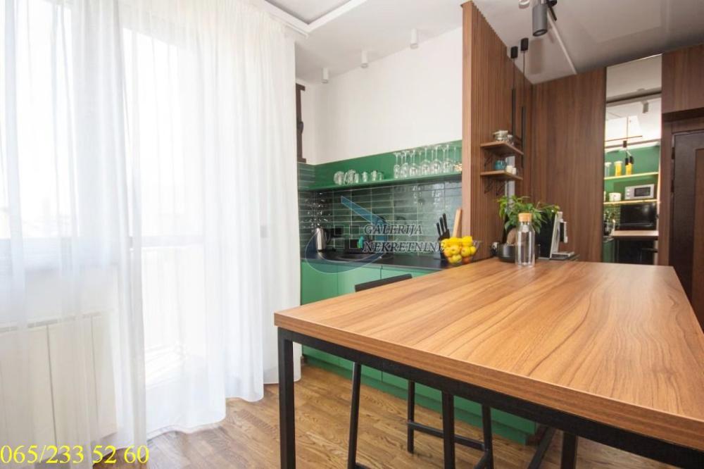 Stan na prodaju u Beogradu, Stari grad, dvosoban, 40m2, cena 220000 evra