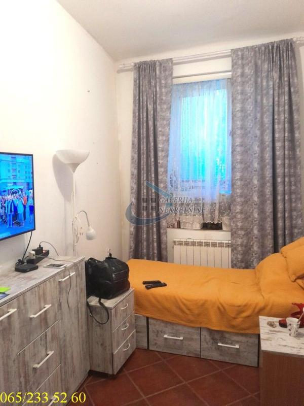 Stan na prodaju u Beogradu, Stari grad, dvoiposoban, 45m2, cena 167000 evra