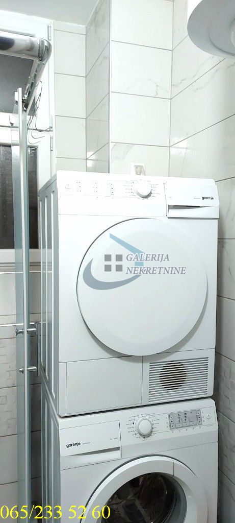 Stan na prodaju u Beogradu, Stari grad, dvoiposoban, 45m2, cena 167000 evra