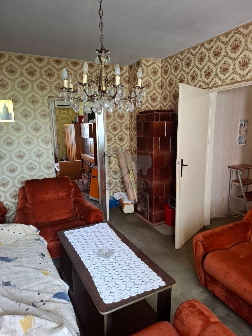 Stan na prodaju u Beogradu, Braće Jerković, trosoban, 72m2, cena 185000 evra