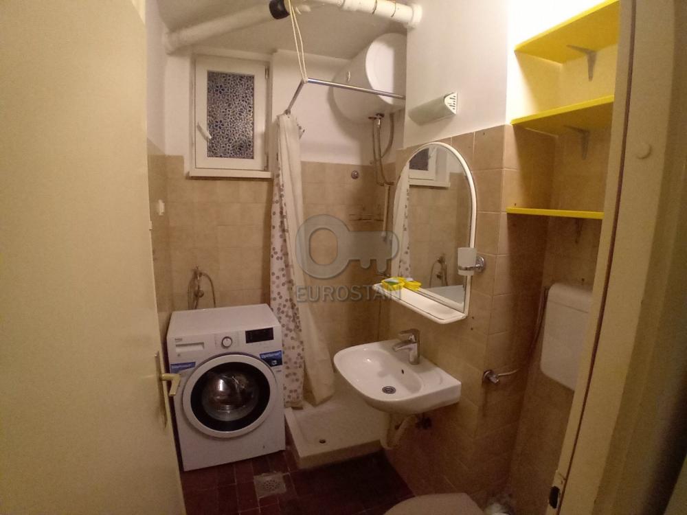 Stan na prodaju u Beogradu, Banovo brdo, jednosoban, 32m2, cena 124900 evra
