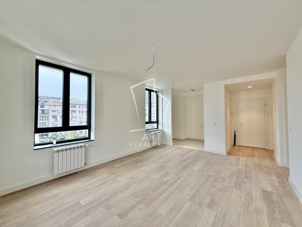 Stan na prodaju u Beogradu, Beograd na vodi, trosoban, 79m2, cena 348000 evra