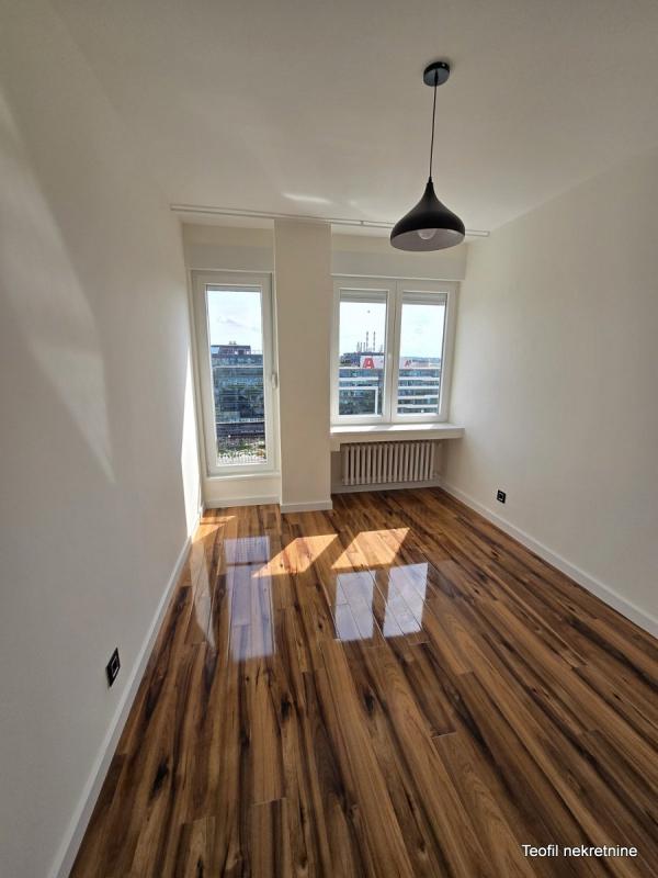 Stan na prodaju u Beogradu, Novi Beograd blok 23, trosoban, 75m2, cena 264900 evra