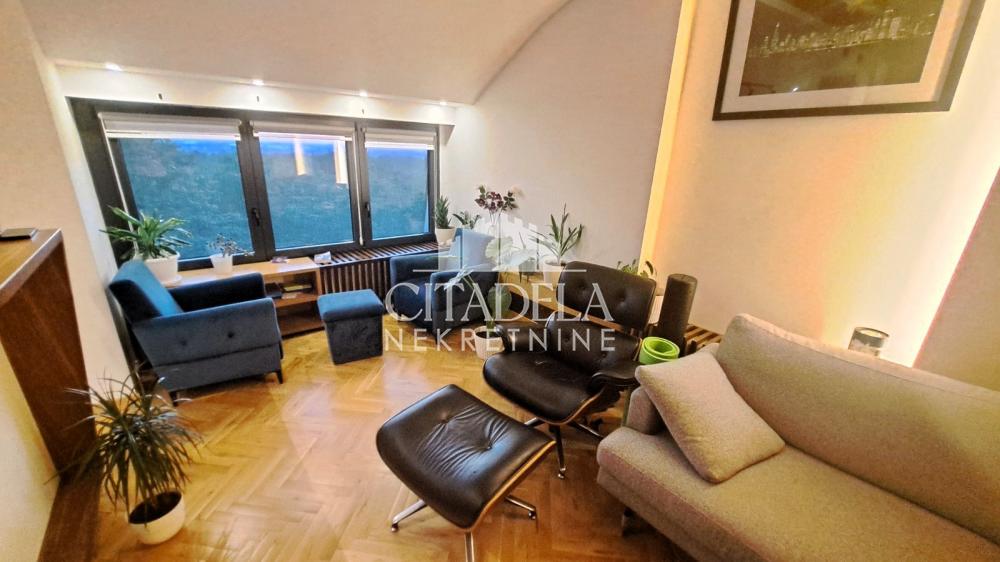 Stan na prodaju u Beogradu, Čukarica, troiposoban, 98m2, cena 300000 evra