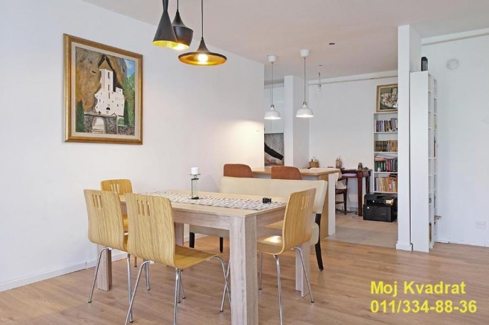 Stan na prodaju u Beogradu, Skojevsko naselje, cetvorosoban, 95m2, cena 239000 evra