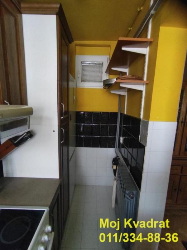 Stan na prodaju u Beogradu, Karaburma, dvosoban, 53m2, cena 156000 evra