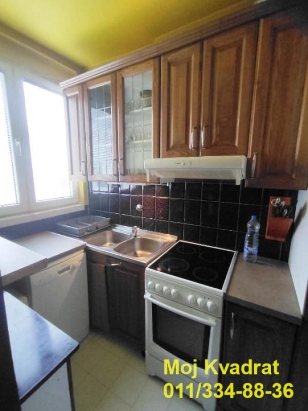 Stan na prodaju u Beogradu, Karaburma, dvosoban, 53m2, cena 156000 evra
