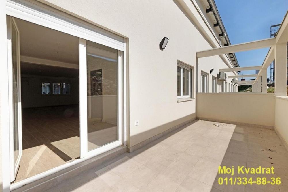 Stan na prodaju u Beogradu, Mirijevo, dvosoban, 103m2, cena 163359 evra