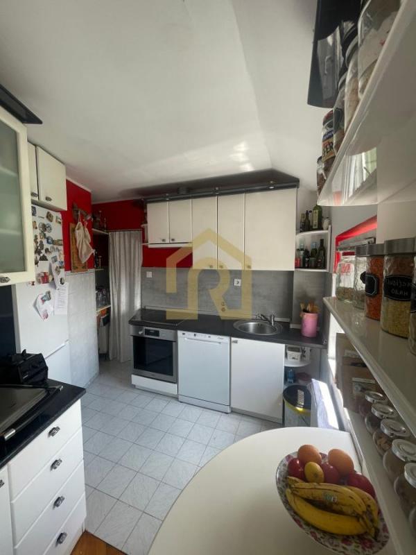 Stan na prodaju u Beogradu, Voždovac, 104m2, cena 170000 evra