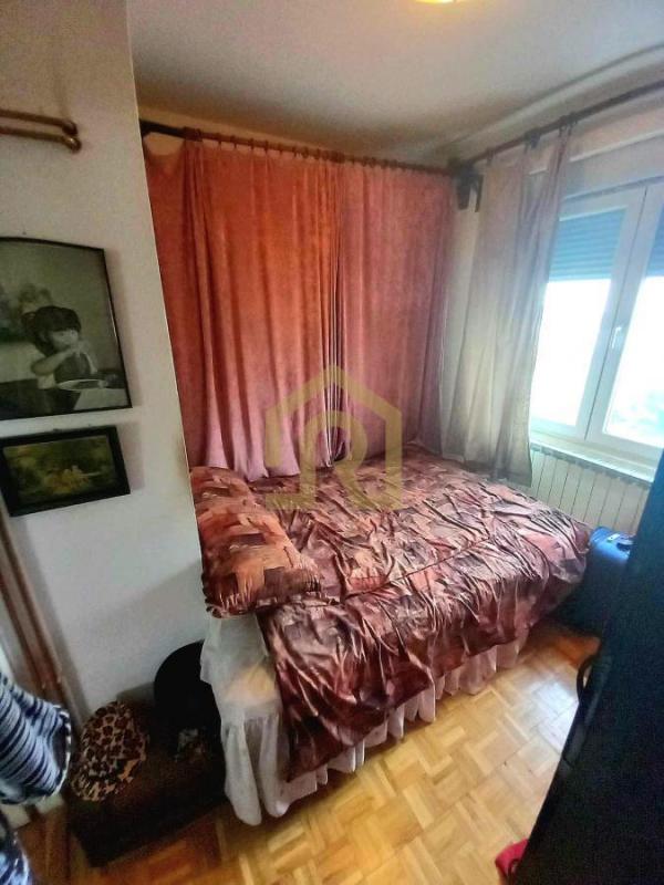 Stan na prodaju u Beogradu, Dorćol, dvoiposoban, 50m2, cena 160000 evra