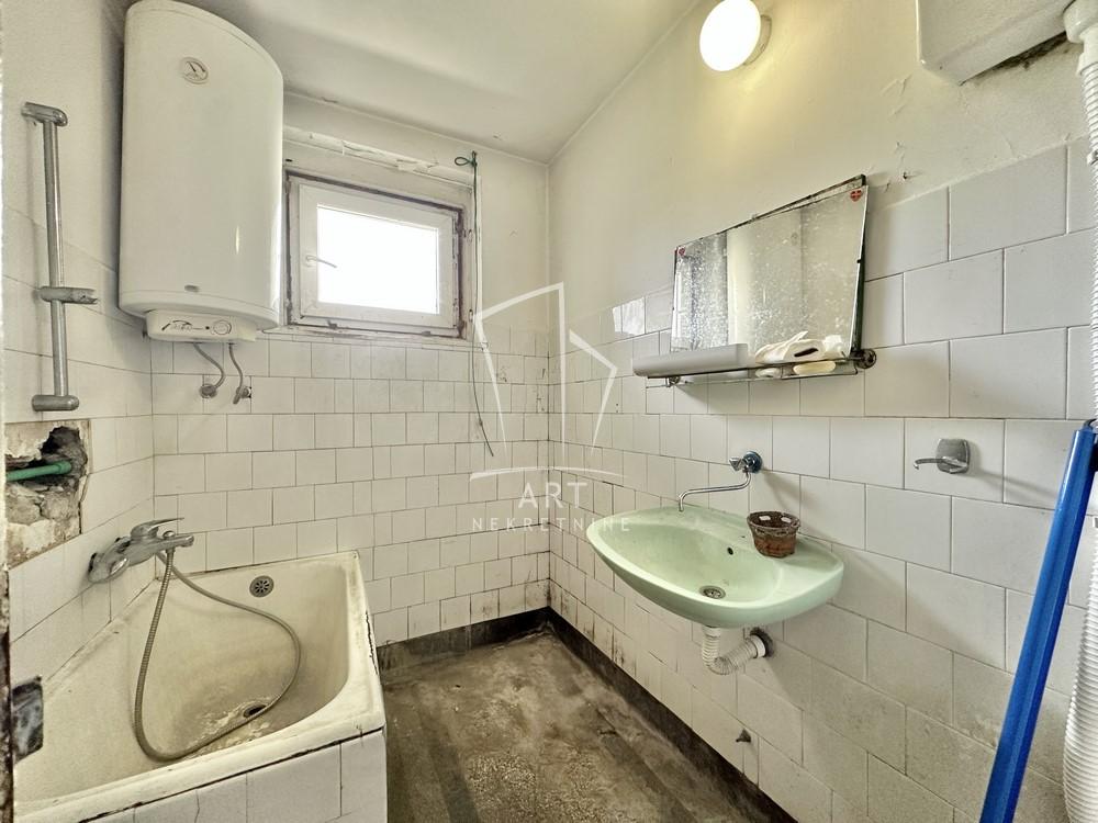 Stan na prodaju u Beogradu, Banovo brdo, dvosoban, 55m2, cena 148500 evra