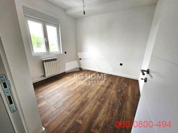 Stan na prodaju u Beogradu, Surčin, 174m2, cena 210000 evra
