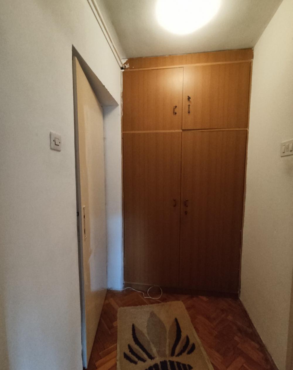 Stan na prodaju u Beogradu, Banovo brdo, dvosoban, 54m2, cena 160000 evra