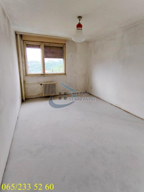 Stan na prodaju u Beogradu, Kanarevo brdo, dvoiposoban, 59m2, cena 140000 evra