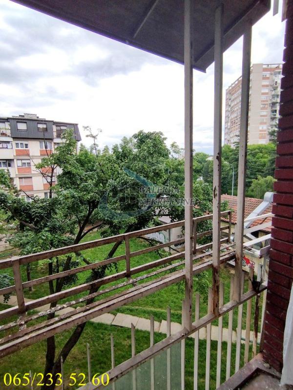 Stan na prodaju u Beogradu, Kanarevo brdo, dvoiposoban, 59m2, cena 140000 evra