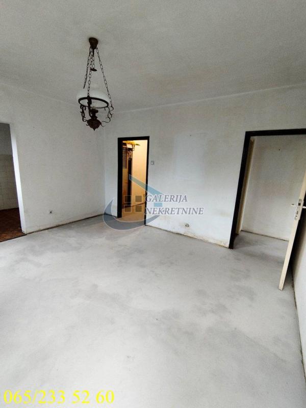 Stan na prodaju u Beogradu, Kanarevo brdo, dvoiposoban, 59m2, cena 140000 evra
