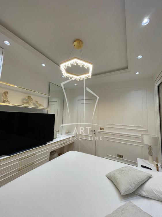 Stan na prodaju u Beogradu, Dedinje, cetvorosoban, 175m2, cena 950000 evra