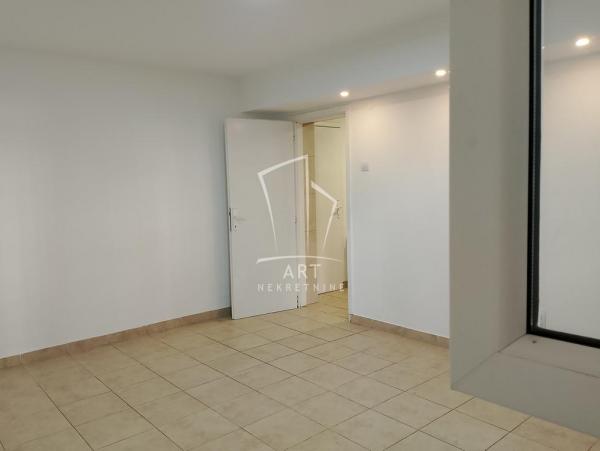 Stan na prodaju u Beogradu, Banovo brdo, jednoiposoban, 36m2, cena 91000 evra