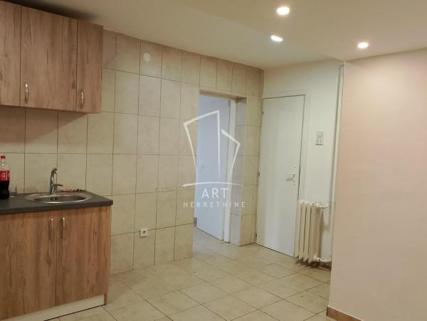Stan na prodaju u Beogradu, Banovo brdo, jednoiposoban, 36m2, cena 91000 evra