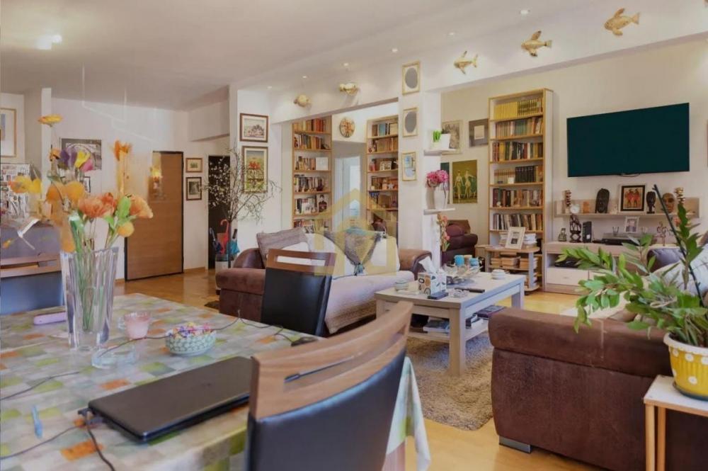 Stan na prodaju u Beogradu, Južni bulevar, trosoban, 101m2, cena 305000 evra