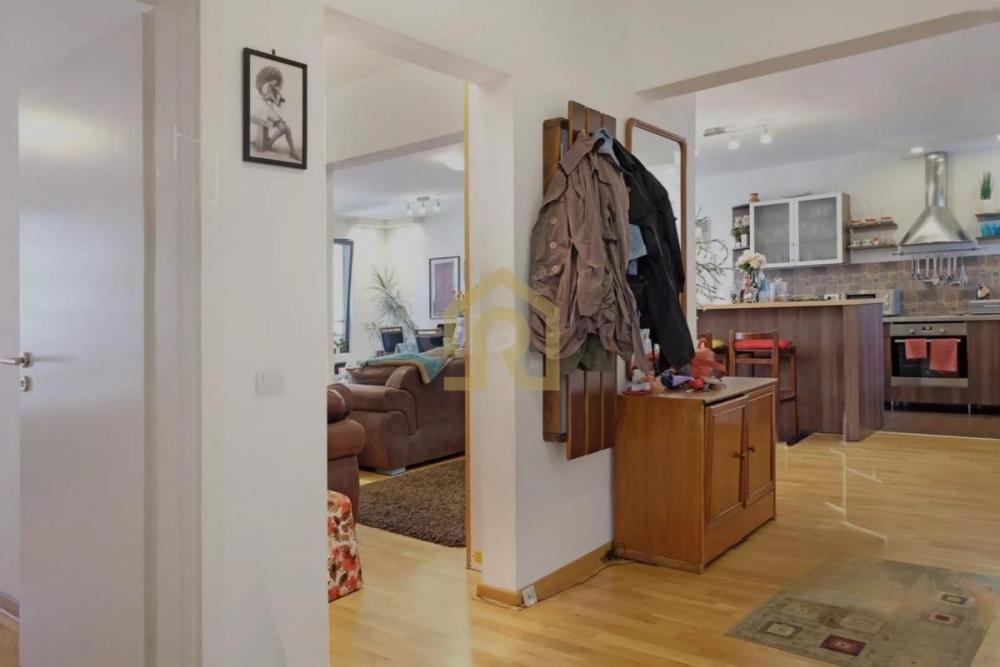 Stan na prodaju u Beogradu, Južni bulevar, trosoban, 101m2, cena 319000 evra