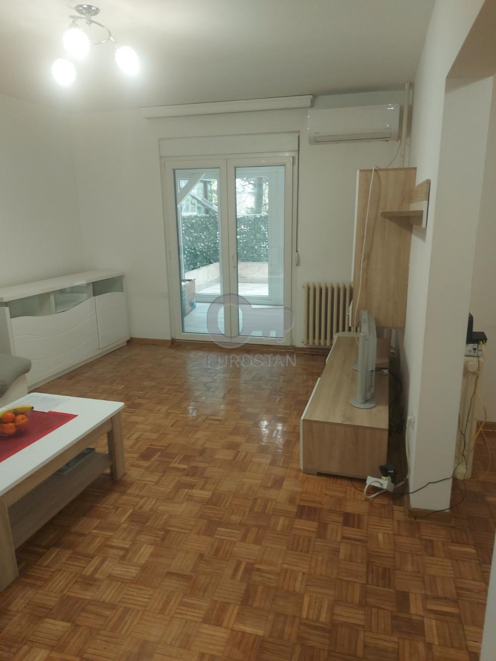 Stan na prodaju u Beogradu, Novi Beograd, cetvorosoban, 84m2, cena 254000 evra