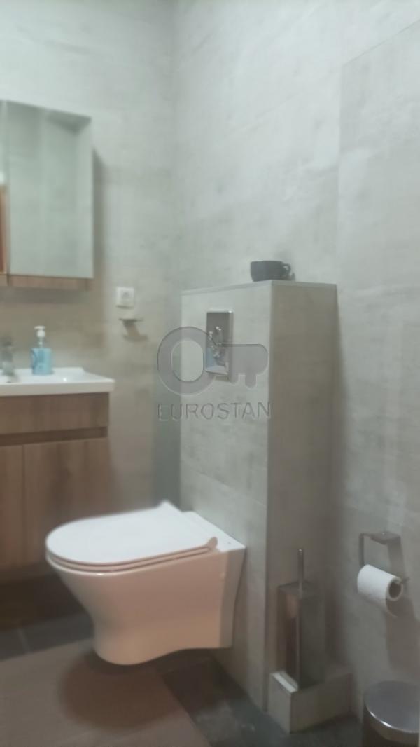 Stan na prodaju u Beogradu, Žarkovo, dvoiposoban, 58m2, cena 122000 evra