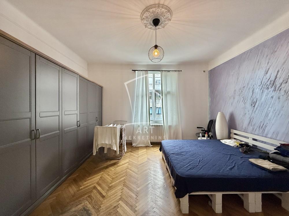 Stan na prodaju u Beogradu, Beograd (centar), cetvorosoban, 130m2, cena 494000 evra