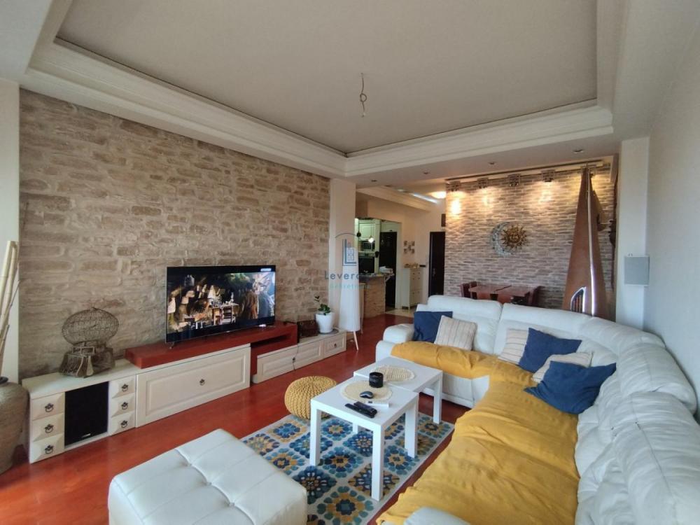 Stan na prodaju u Beogradu, Višnjička banja, trosoban, 70m2, cena 230000 evra