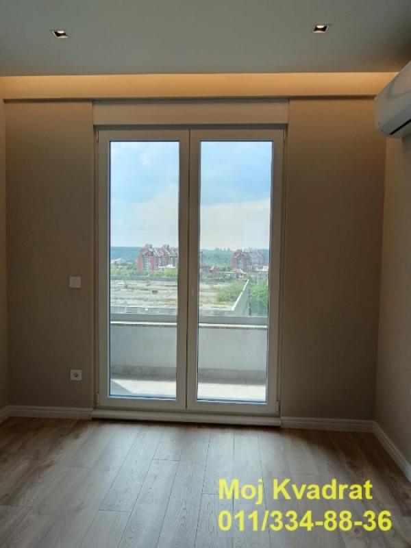 Stan na prodaju u Beogradu, Trošarina, 167m2, cena 549714 evra