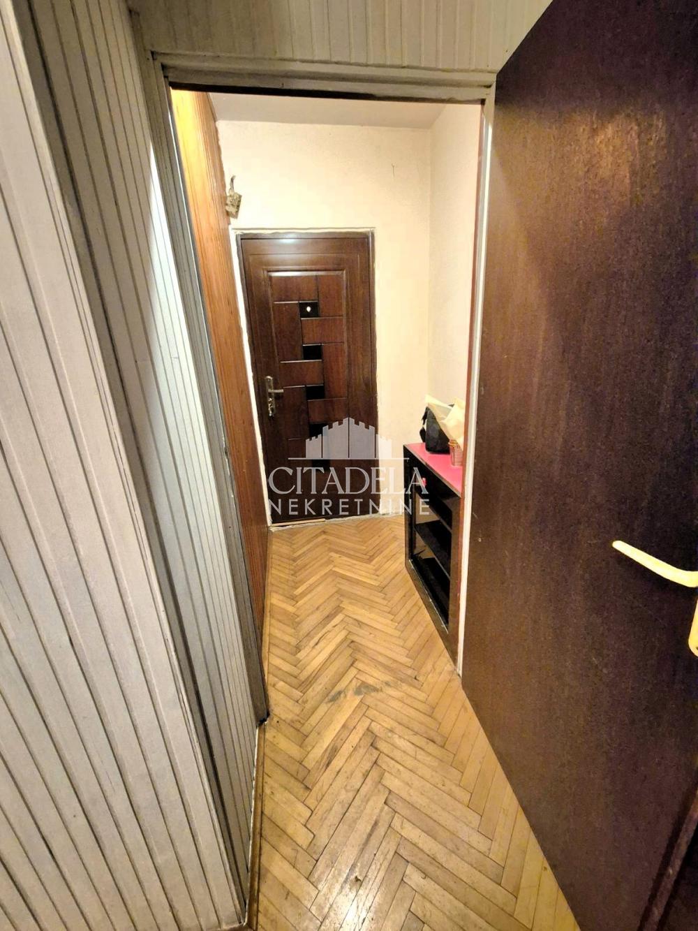 Stan na prodaju u Beogradu, Žarkovo, jednoiposoban, 30m2, cena 59000 evra