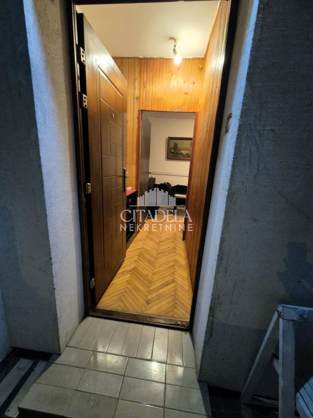 Stan na prodaju u Beogradu, Žarkovo, jednoiposoban, 30m2, cena 59000 evra