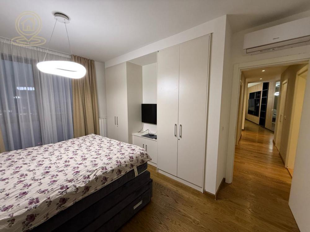 Stan na prodaju u Beogradu, Beograd na vodi, trosoban, 90m2, cena 410000 evra