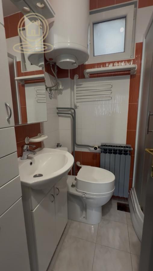 Stan na prodaju u Beogradu, Karaburma, dvoiposoban, 53m2, cena 159000 evra