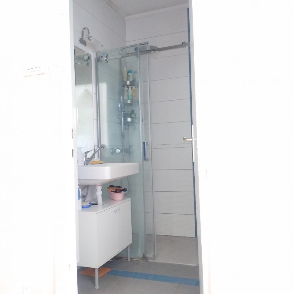 Stan na prodaju u Beogradu, Novi Beograd blok 70 (Kineski TC), trosoban, 92m2, cena 290000 evra