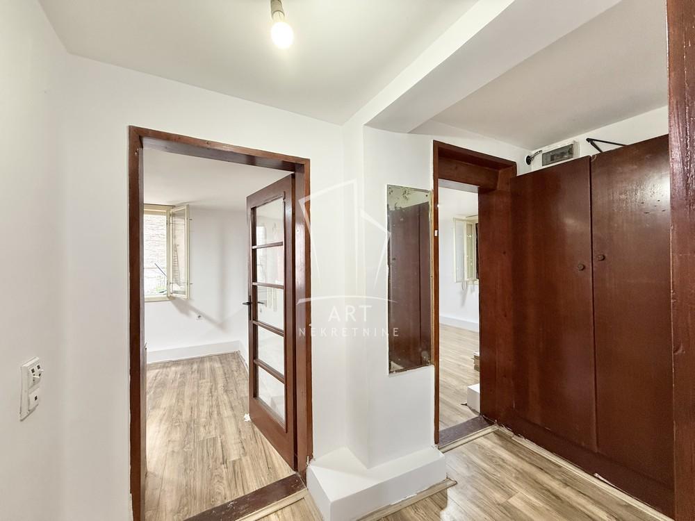 Stan na prodaju u Beogradu, Palilula, dvosoban, 54m2, cena 95000 evra