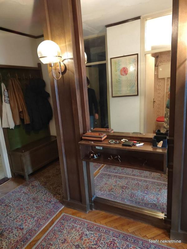 Stan na prodaju u Beogradu, Beograd (centar), cetvorosoban, 97m2, cena 550000 evra
