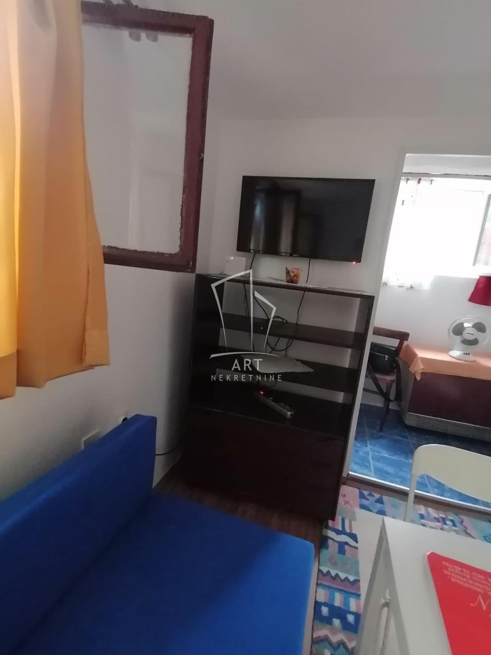 Stan na prodaju u Beogradu, Voždovac, 18m2, cena 50000 evra
