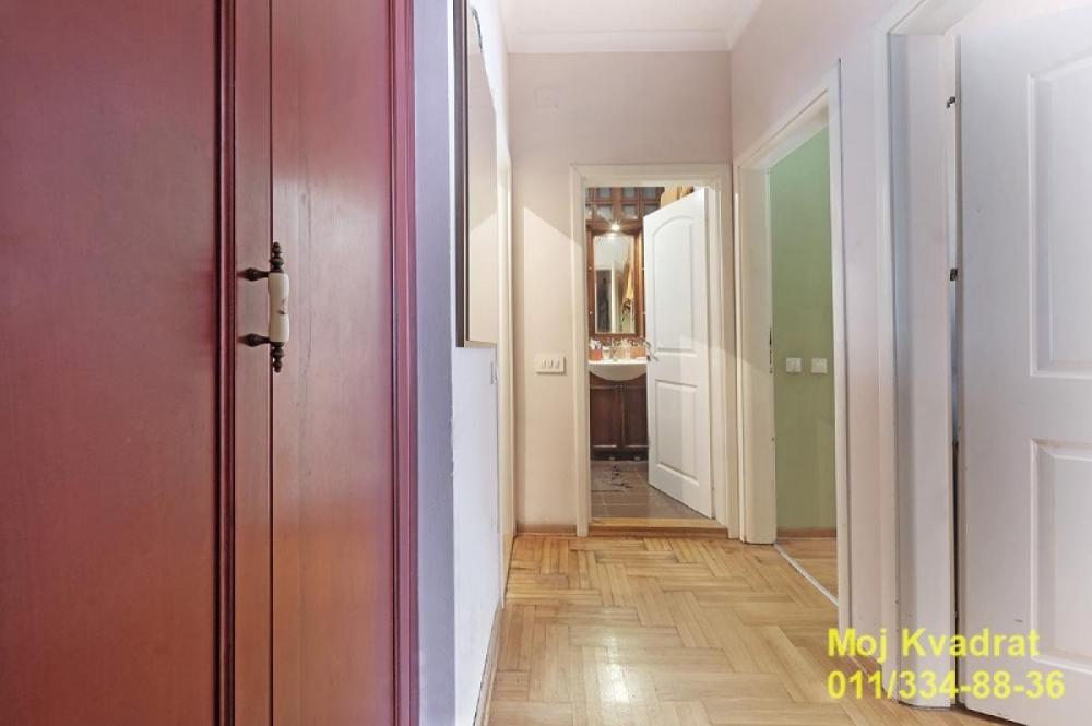 Stan na prodaju u Beogradu, Crveni Krst, trosoban, 111m2, cena 321900 evra