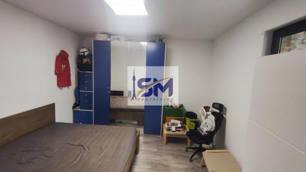 Stan na prodaju u Beogradu, Bulbulder, dvoiposoban, 60m2, cena 109000 evra