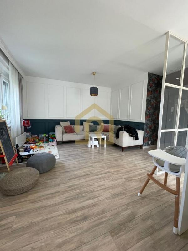 Stan na prodaju u Beogradu, Beograd (centar), trosoban, 73m2, cena 349000 evra