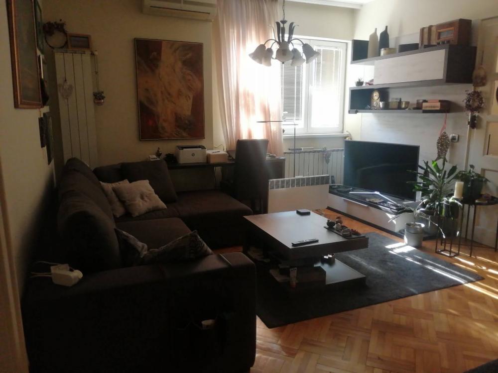 Stan na prodaju u Beogradu, Beograd (centar), cetvorosoban, 78m2, cena 350000 evra