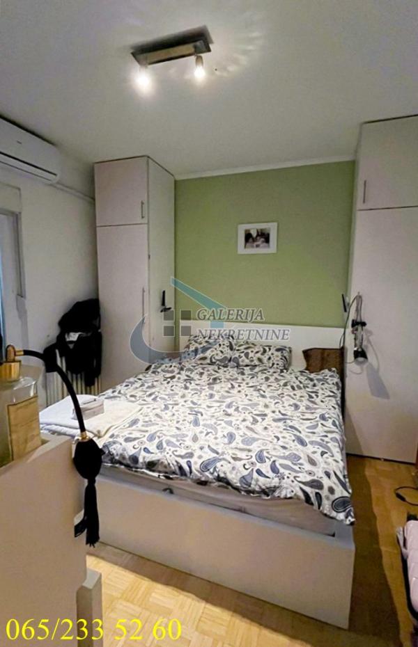 Stan na prodaju u Beogradu, Rakovica, cetvorosoban, 90m2, cena 225000 evra