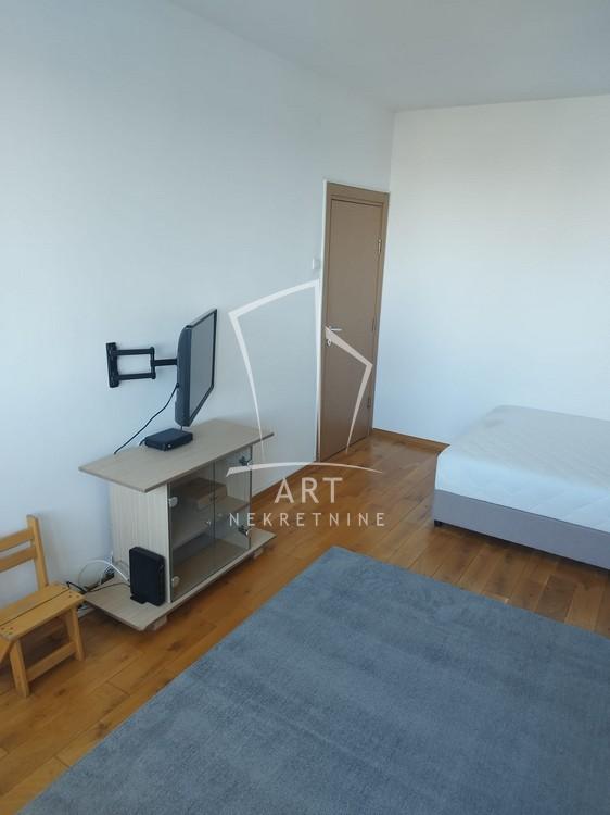 Stan na prodaju u Beogradu, Vojvode Stepe, jednosoban, 39m2, cena 138000 evra