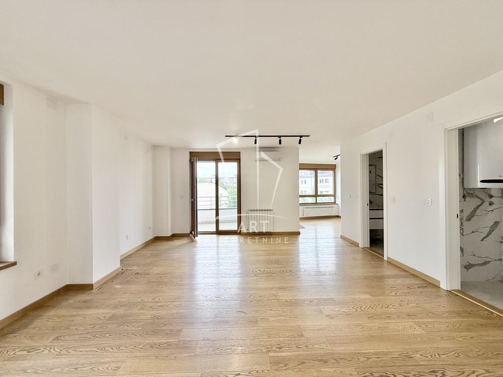 Stan na prodaju u Beogradu, Novi Beograd, 133m2, cena 535000 evra