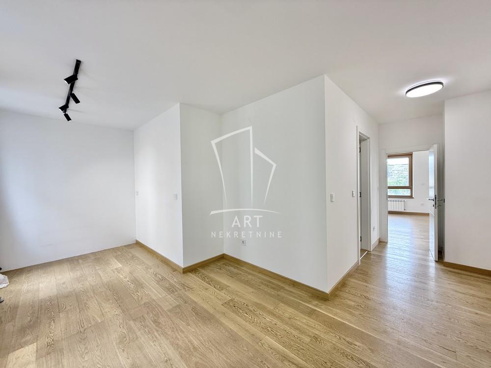 Stan na prodaju u Beogradu, Novi Beograd, 133m2, cena 535000 evra